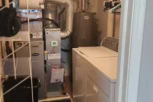 27W736 N Meadowview Dr, Winfield, IL 60190 - Photo 16