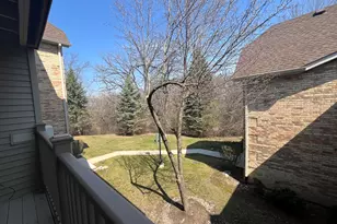 1524 W Sand Bar Ct, Round Lake, IL 60073 - Photo 30