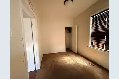 106 S Joliet Street W, Joliet, IL 60436 - Photo 6