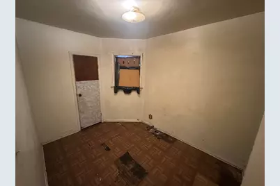 940 N Hamlin Avenue, Chicago, IL 60651 - Photo 4