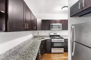 6112 N Winthrop Ave, Chicago, IL 60660 - Photo 4