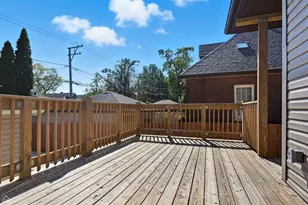 9845 S Hoyne Ave, Chicago, IL 60643 - Photo 4