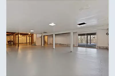 8210 Ridgewood Road, Rock Island, IL 61201 - Photo 50