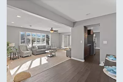 8210 Ridgewood Road, Rock Island, IL 61201 - Photo 20