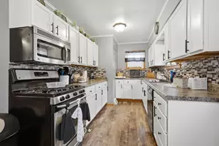 2224 41st St, Rock Island, IL 61201 - Photo 12