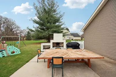 3720 Great Hill Road, Crystal Lake, IL 60012 - Photo 34