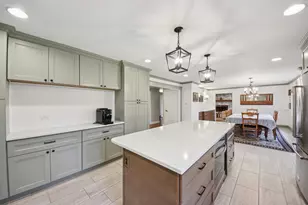 3720 Great Hill Rd, Crystal Lake, IL 60012 - Photo 12