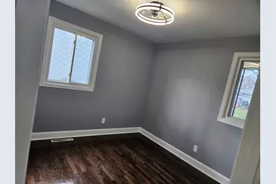 1801 E Duane Boulevard, Kankakee, IL 60901 - Photo 12