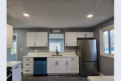 1801 E Duane Boulevard, Kankakee, IL 60901 - Photo 6