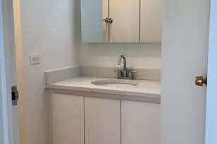 5100 N Marine Dr, Chicago, IL 60640 - Photo 10