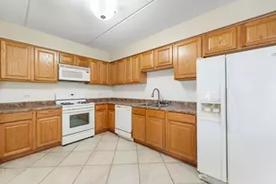 6559 W George St, Chicago, IL 60634 - Photo 8