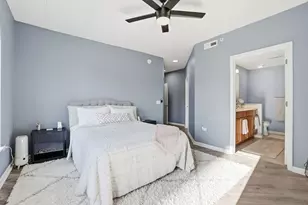 656 Pearson St, Des Plaines, IL 60016 - Photo 14