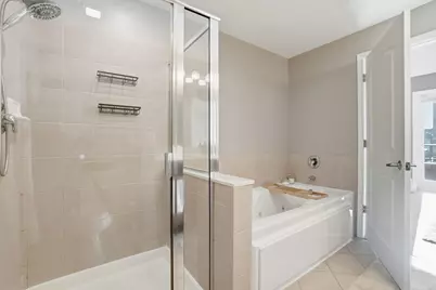 656 Pearson Street #203, Des Plaines, IL 60016 - Photo 16