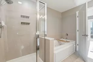 656 Pearson St, Des Plaines, IL 60016 - Photo 16