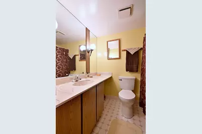 37W208 Olwin Drive, Elgin, IL 60124 - Photo 26