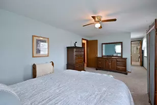 37W208 Olwin Dr, Elgin, IL 60124 - Photo 20