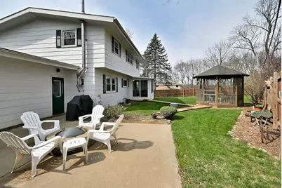 37W208 Olwin Drive, Elgin, IL 60124 - Photo 34