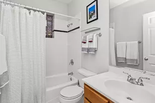 3928 N Greenview Ave, Chicago, IL 60613 - Photo 12