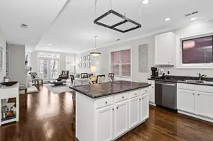 3928 N Greenview Ave, Chicago, IL 60613 - Photo 6