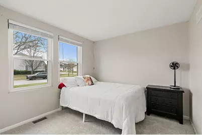 2611 Stanton Circle, Lake in the Hills, IL 60156 - Photo 14