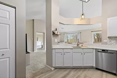 2611 Stanton Circle, Lake in the Hills, IL 60156 - Photo 10