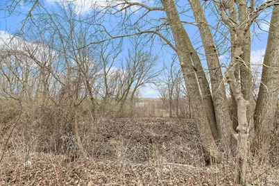 2611 Stanton Circle, Lake in the Hills, IL 60156 - Photo 22