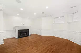 842 W Belle Plaine Ave, Chicago, IL 60613 - Photo 8