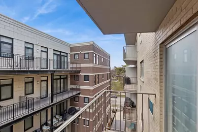 1567 Ridge Avenue #607, Evanston, IL 60201 - Photo 4