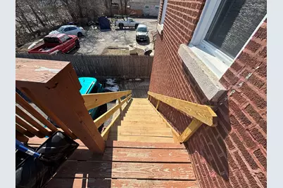 30 N Broadway Street, Joliet, IL 60435 - Photo 4