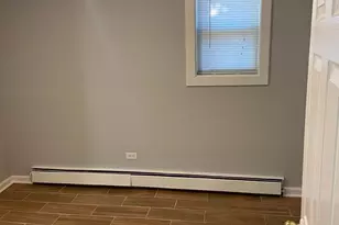 5057 W Dakin St, Chicago, IL 60641 - Photo 8