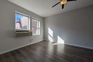 1627 N Humboldt Blvd, Chicago, IL 60647 - Photo 8