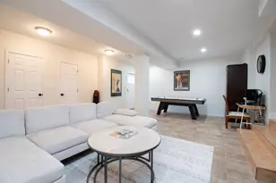 7141 N Kedvale Ave, Lincolnwood, IL 60712 - Photo 44