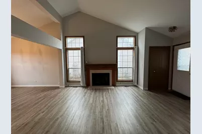 429 Prairieview Drive, Oswego, IL 60543 - Photo 2