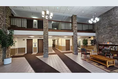 1460 Fairlane Drive #329, Schaumburg, IL 60193 - Photo 2