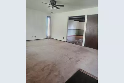 1911 Ash Court, Aurora, IL 60506 - Photo 2