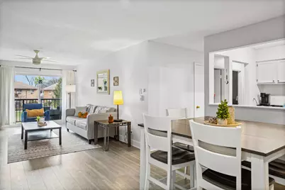 836 E Old Willow Road #209, Prospect Heights, IL 60070 - Photo 4