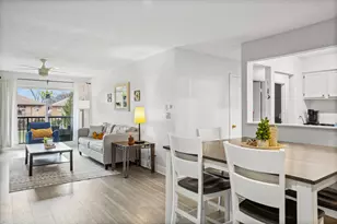 836 E Old Willow Rd, Prospect Heights, IL 60070 - Photo 4