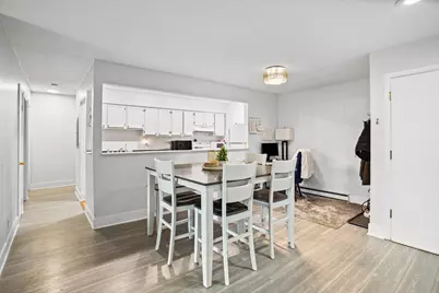 836 E Old Willow Road #209, Prospect Heights, IL 60070 - Photo 6