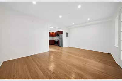 19 E 1st Street #C, Hinsdale, IL 60521 - Photo 6