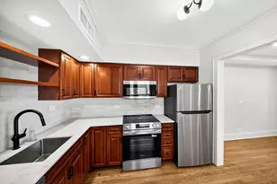 19 E 1st St, Hinsdale, IL 60521 - Photo 8