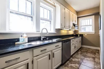 489 Division Street, Elgin, IL 60120 - Photo 16