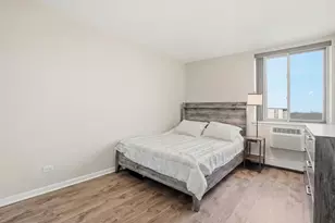 9740 S Pulaski Rd, Oak Lawn, IL 60453 - Photo 12