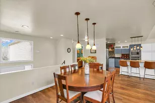 29 Fields East Dr, Champaign, IL 61822 - Photo 10