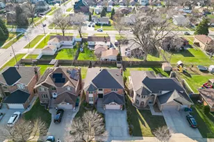 8242 Latrobe Ave, Burbank, IL 60459 - Photo 46