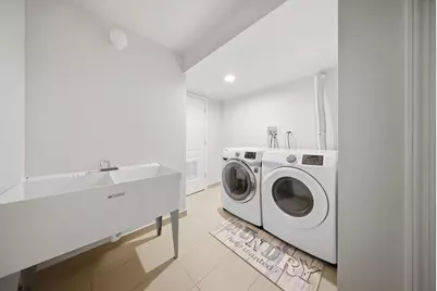 8242 Latrobe Avenue, Burbank, IL 60459 - Photo 38