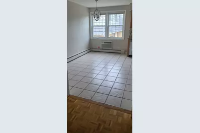 1500 W Touhy Avenue #2N, Park Ridge, IL 60068 - Photo 4