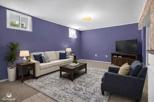 878 S Wildwood Ave, Kankakee, IL 60901 - Photo 8