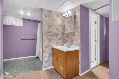 878 S Wildwood Avenue, Kankakee, IL 60901 - Photo 38