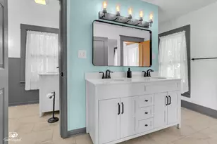 878 S Wildwood Ave, Kankakee, IL 60901 - Photo 12