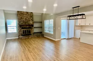 643 Wilbur Ct, Gurnee, IL 60031 - Photo 4